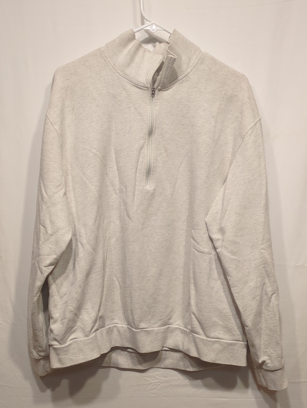 Lululemon Men’s Light Gray Quarter-Zip Sweatshirt